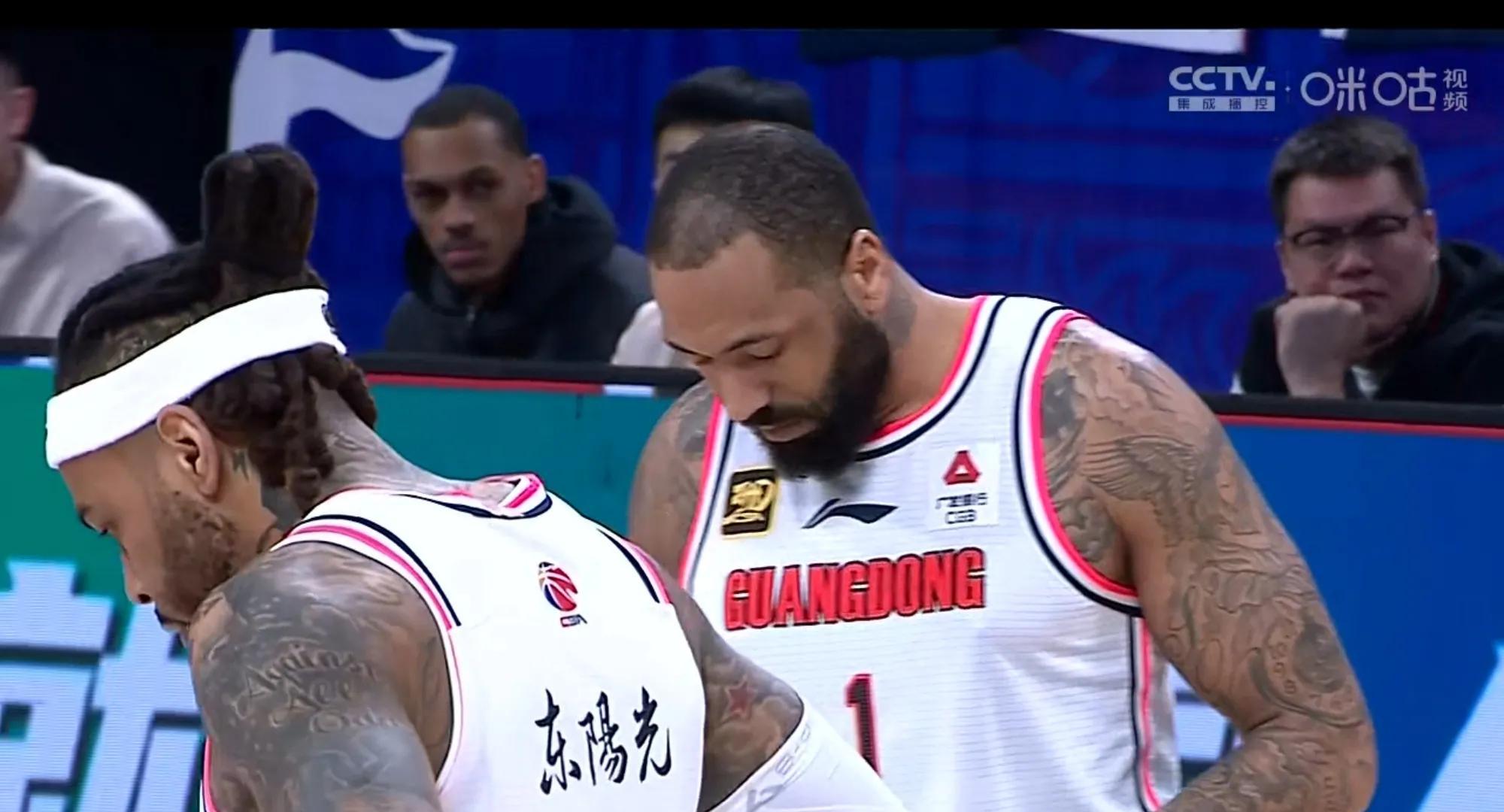 AG体育-包含广东宏远主场失利，客场大胜仍难改命运的词条